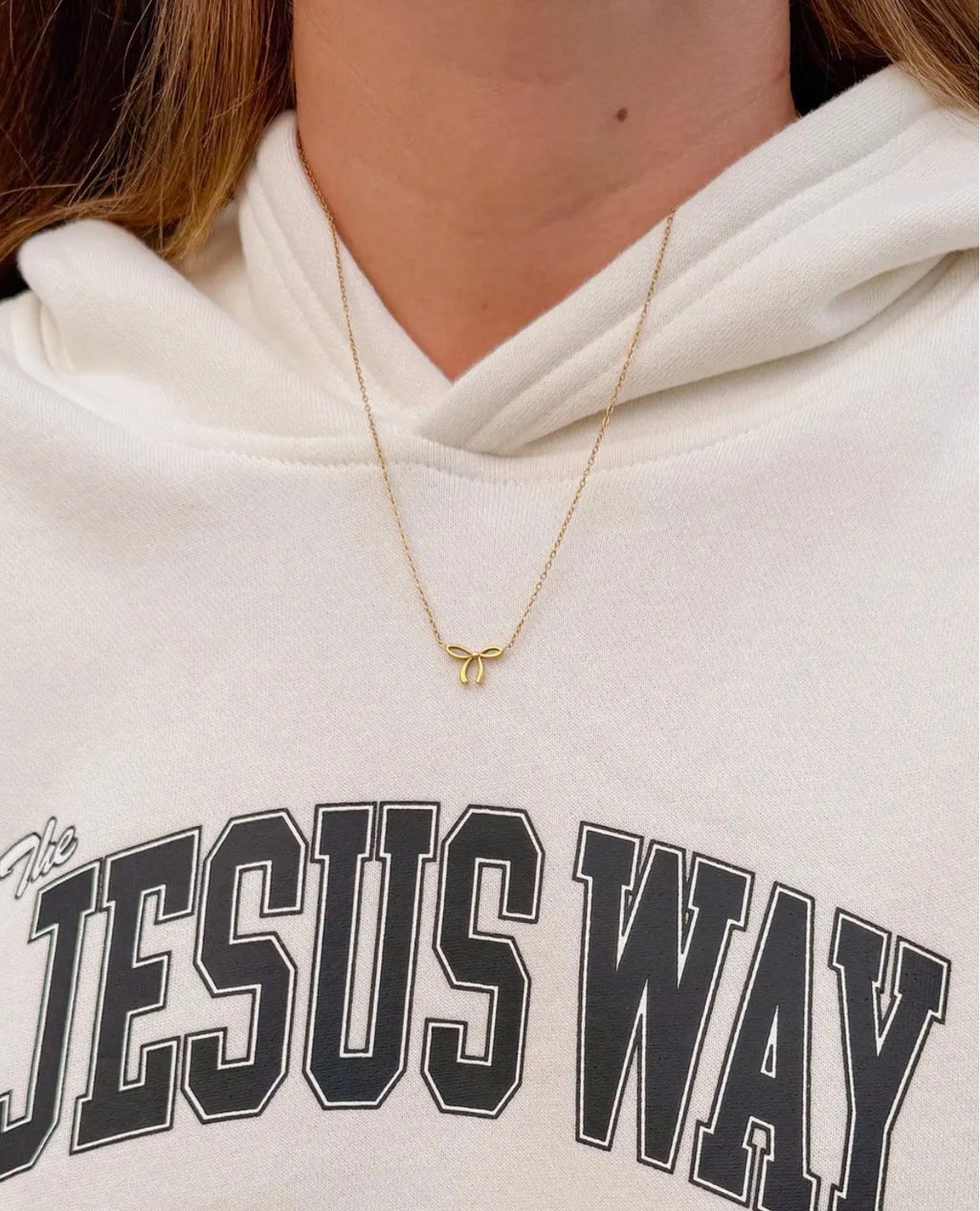 Bow Necklace