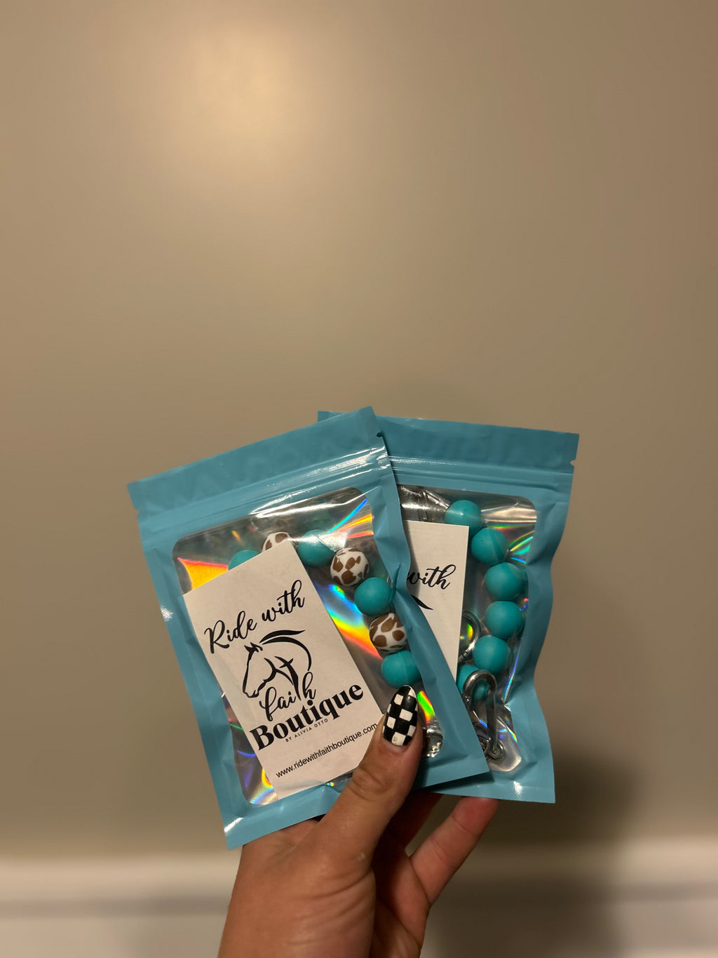 Turquoise/Cow Print Curb Chain